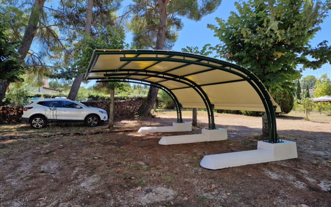 Pvc su basamento verniciata